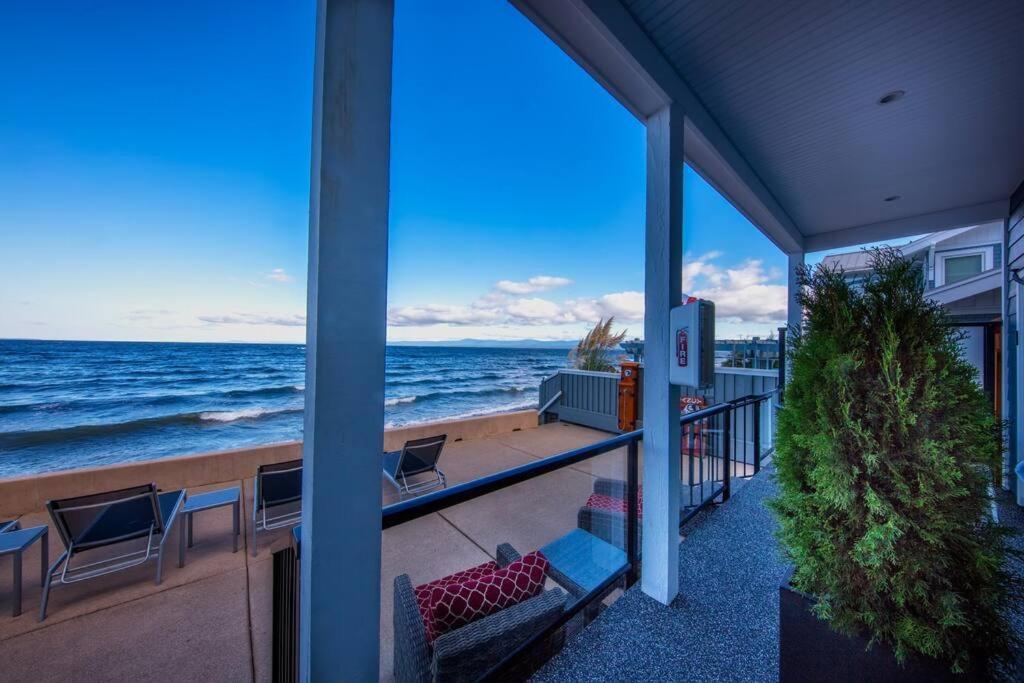 Qualicum Beach Ocean Suites Exteriér fotografie